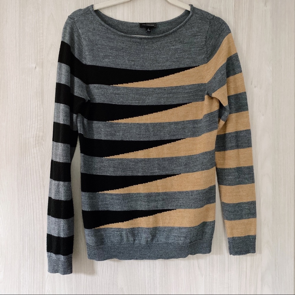 The Limited Lightweight Long Sleeve Sweater